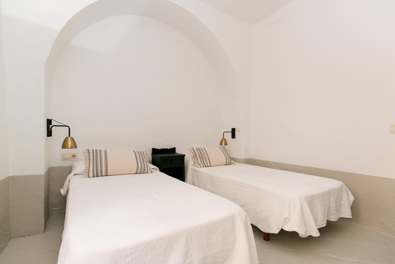 Hospedaje Pensión La Almohada Granada Exterior foto