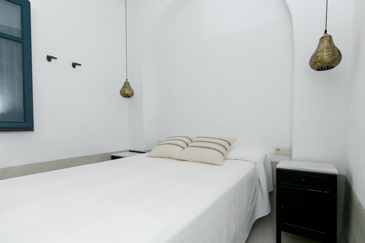 Hospedaje Pensión La Almohada Granada Exterior foto