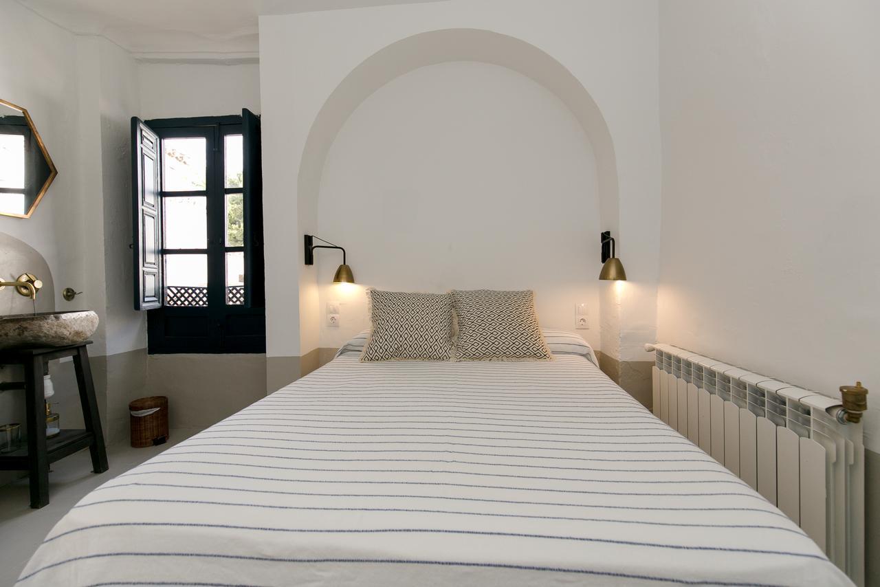 Hospedaje Pensión La Almohada Granada Exterior foto